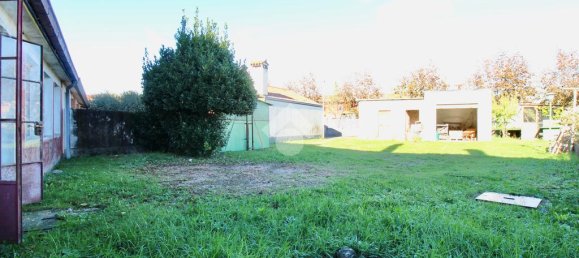 2 bedrooms House in Udine, Italy No. 90736 27