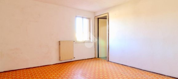 2 bedrooms House in Udine, Italy No. 90736 18