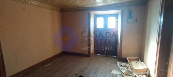 3 bedrooms House in Ferreira do Zezere, Portugal No. 14517 5