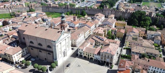 11 rooms Building in Cittadella, Italy No. 5153 14