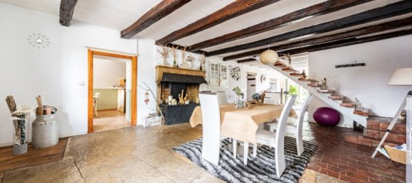 Casa de 4 dormitorios en Cote-d'Or, France No. 318010 3