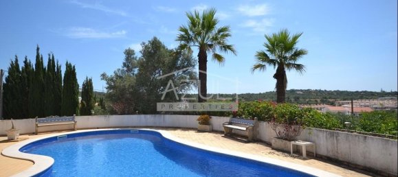 4 Schlafzimmer Villa in Loule, Portugal, Nr. 199135 2