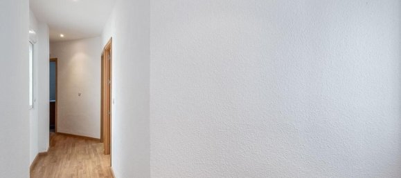 Apartamento de 3 dormitorios en Granada, Spain No. 151170 29