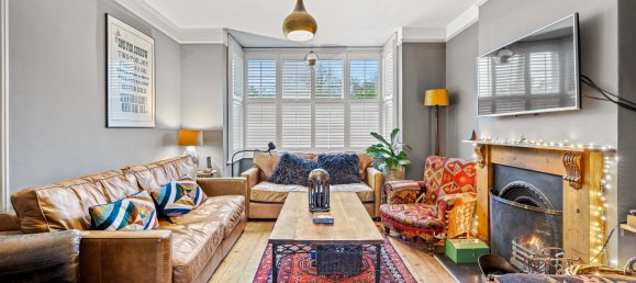 4 bedrooms House in Redhill, United Kingdom No. 1018 18