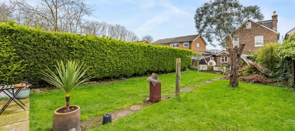 4 bedrooms House in Redhill, United Kingdom No. 1018 33