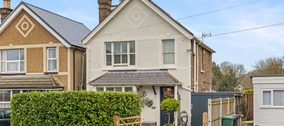 4 bedrooms House in Redhill, United Kingdom No. 1018 16