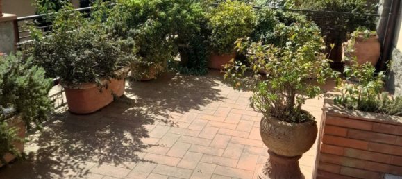 4 bedrooms Apartment in Bagno a Ripoli, Italy No. 352383 3