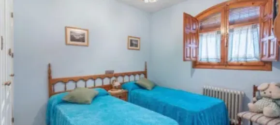 4 bedrooms House in Granada, Spain No. 135600 13