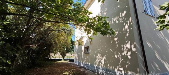 Villa de 7 divisões em Treia, Italy N.º 281291 2