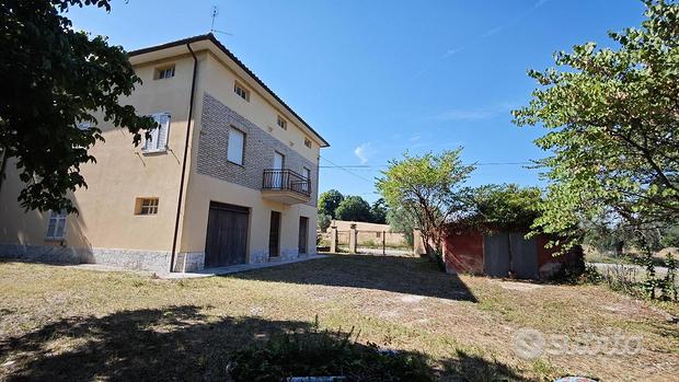 Villa de 7 divisões em Treia, Italy N.º 281291