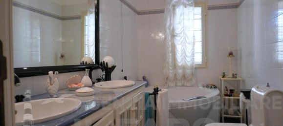 3 rooms House in La Maddalena, Italy No. 176521 30