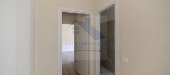 2 chambres Appartement à Rome, Italy No. 272789 24