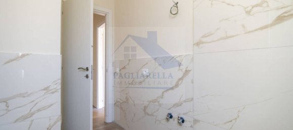 2 chambres Appartement à Rome, Italy No. 272789 14