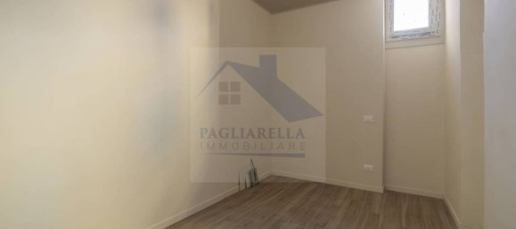 2 chambres Appartement à Rome, Italy No. 272789 8