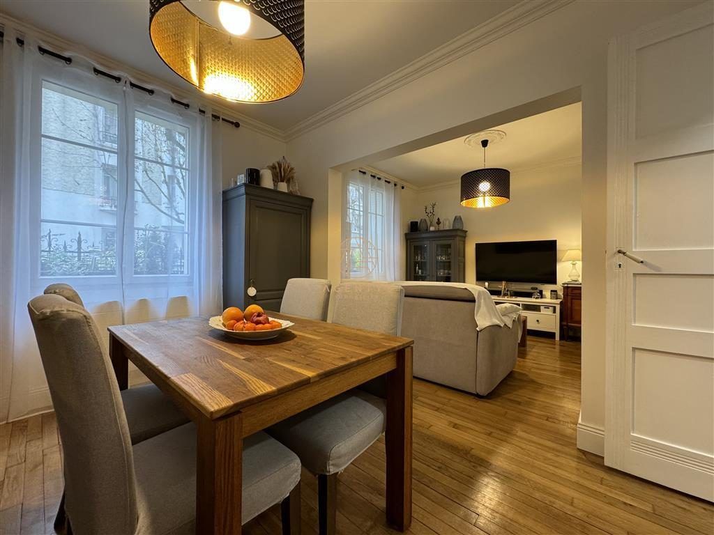 Apartamento de 3 divisões em Saint-Maur-des-Fosses, France N.º 144220