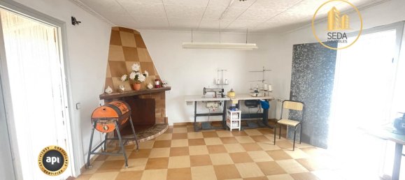 3 bedrooms Townhouse in Terrassa, Spain No. 135965 12