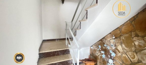 3 bedrooms Townhouse in Terrassa, Spain No. 135965 13