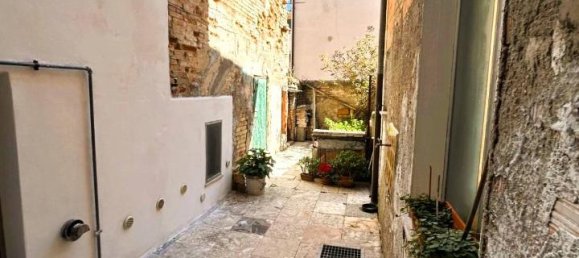 5-salle Maison à Cupello, Italy No. 69342 28