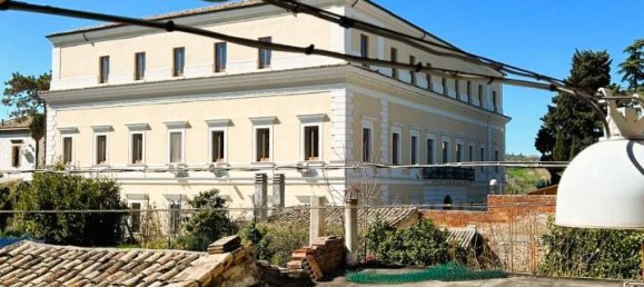 5-salle Maison à Cupello, Italy No. 69342 9