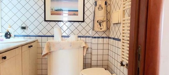 4-Zimmer Wohnung in Naples, Italy, Nr. 8784 35