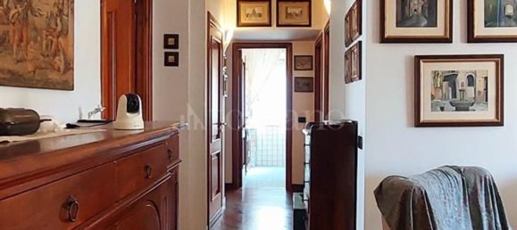 4-Zimmer Wohnung in Naples, Italy, Nr. 8784 7