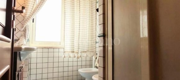 4-Zimmer Wohnung in Naples, Italy, Nr. 8784 34