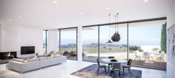 4 bedrooms Villa in Agios Tychonas, Cyprus No. 17046 6