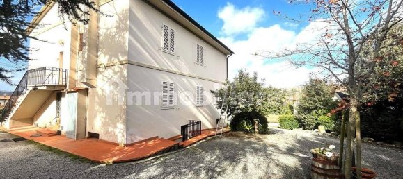 5 bedrooms Villa in Certaldo, Italy No. 223407 5
