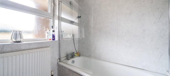 2 bedrooms Apartment in London, United Kingdom No. 7626 9