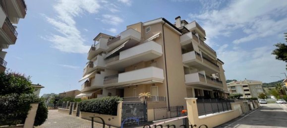 2 bedrooms Penthouse in Tortoreto, Italy No. 345368 3