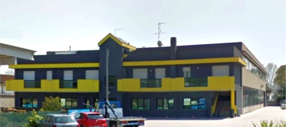 2268m² Building in Jesolo, Italy No. 310631 5