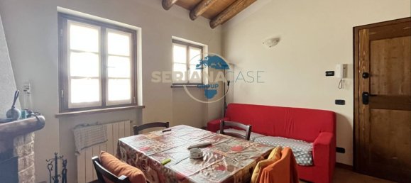 2-salle Appartement à Oneta, Italy No. 300182 2