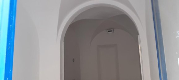 Gewerbliche Immobilie in Pontedera, Italy 34m², Nr. 92939 12