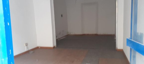 Gewerbliche Immobilie in Pontedera, Italy 34m², Nr. 92939 11