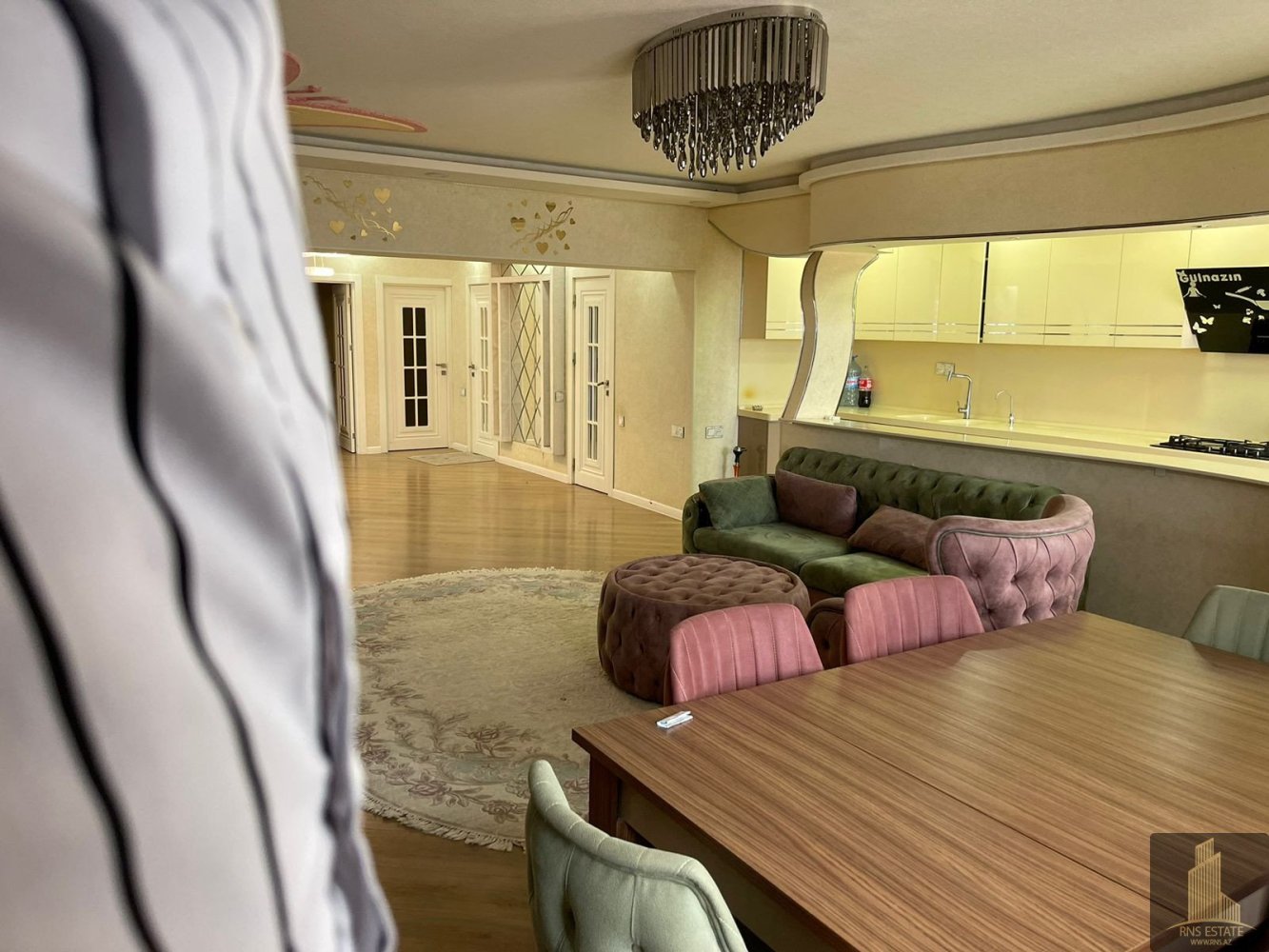 Apartamento de 3 dormitorios en Baku, Azerbaijan No. 2181