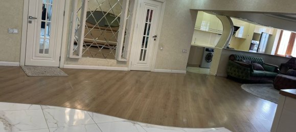 Apartamento de 3 dormitorios en Baku, Azerbaijan No. 2181 19