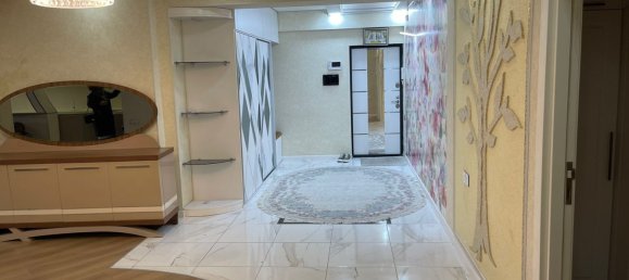 Apartamento de 3 dormitorios en Baku, Azerbaijan No. 2181 2