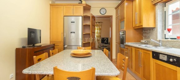 4 bedrooms House in Corroios, Portugal No. 119805 8