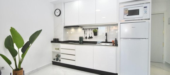 2 Schlafzimmer Wohnung in Fuengirola, Spain, Nr. 185298 9