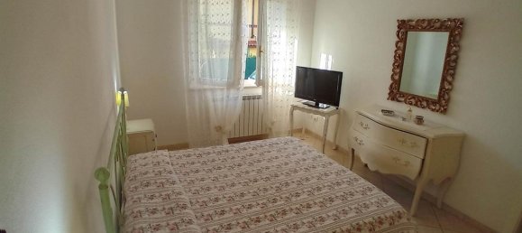 4 Schlafzimmer Villa in Pietrasanta, Italy, Nr. 1403 7