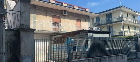 Edifício de 5 divisões em Grumo Nevano, Italy N.º 164184 2