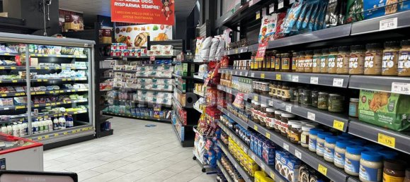 4-Zimmer Gewerbliche Immobilie in Formia, Italy, Nr. 281948 13