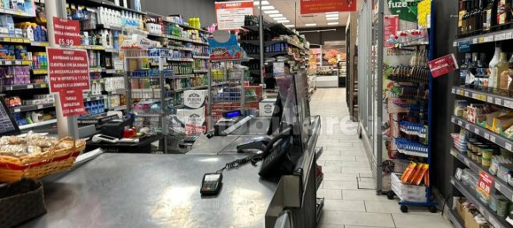 4-Zimmer Gewerbliche Immobilie in Formia, Italy, Nr. 281948 26