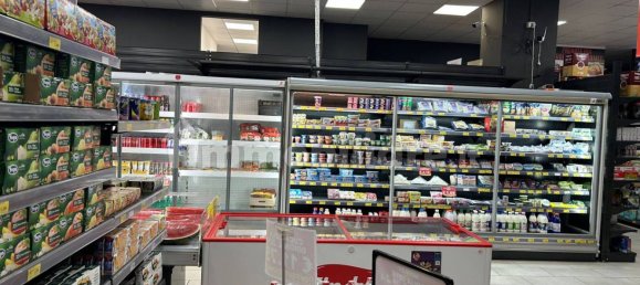 4-Zimmer Gewerbliche Immobilie in Formia, Italy, Nr. 281948 14