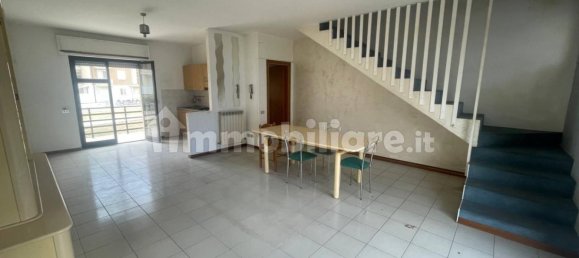 Apartamento de 2 dormitorios en Alba Adriatica, Italy No. 301405 4