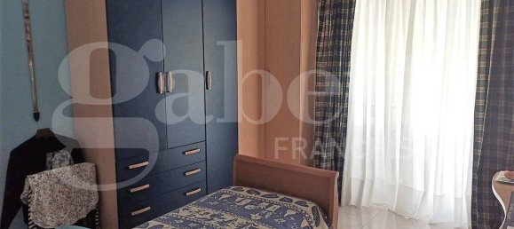 3 bedrooms Apartment in Messina, Italy No. 70323 9