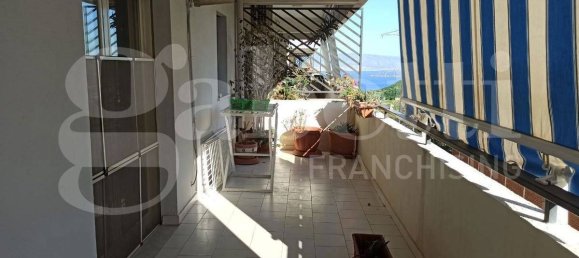 3 bedrooms Apartment in Messina, Italy No. 70323 20