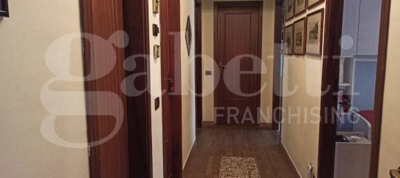 3 bedrooms Apartment in Messina, Italy No. 70323 19