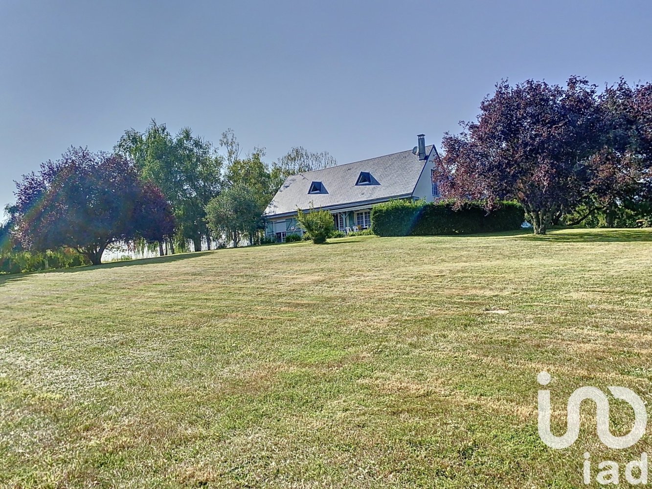 Дом с 5 спальнями в Сент-Антуан-дю-Роше, Франция № 253823