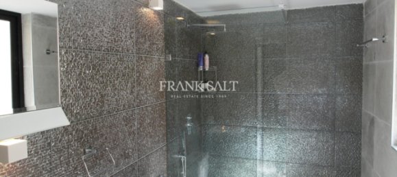 Maisonette de 1 dormitorio en Sliema, Malta No. 9356 7